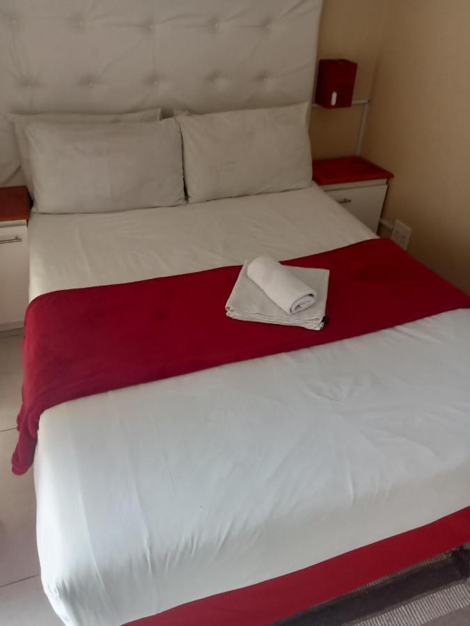 Emampingeni Lodge Bizana Dış mekan fotoğraf