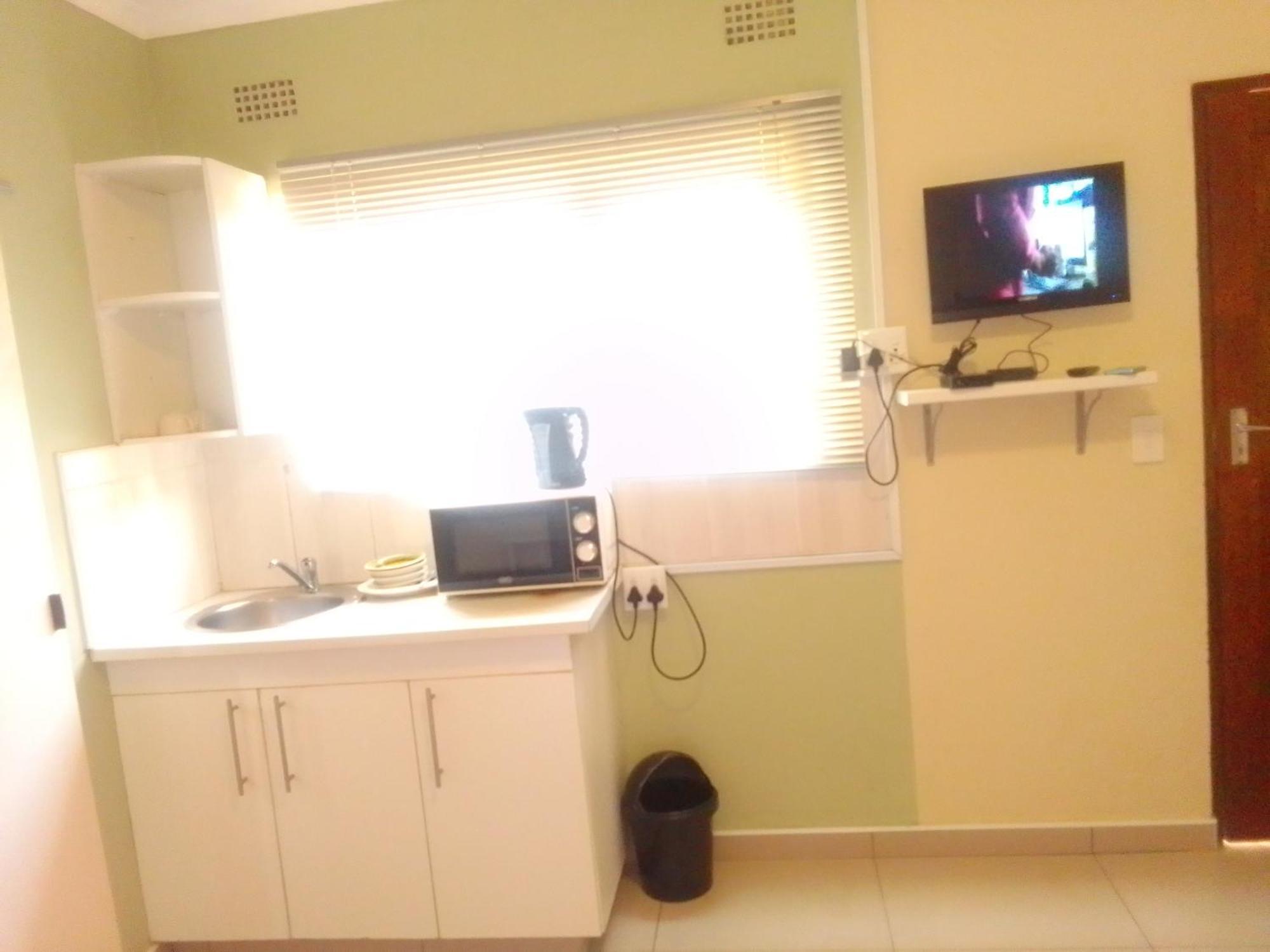 Emampingeni Lodge Bizana Dış mekan fotoğraf